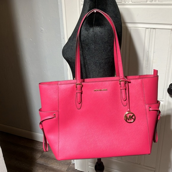 Michael Kors Vibrant Pink Tote - Picture 1 of 8